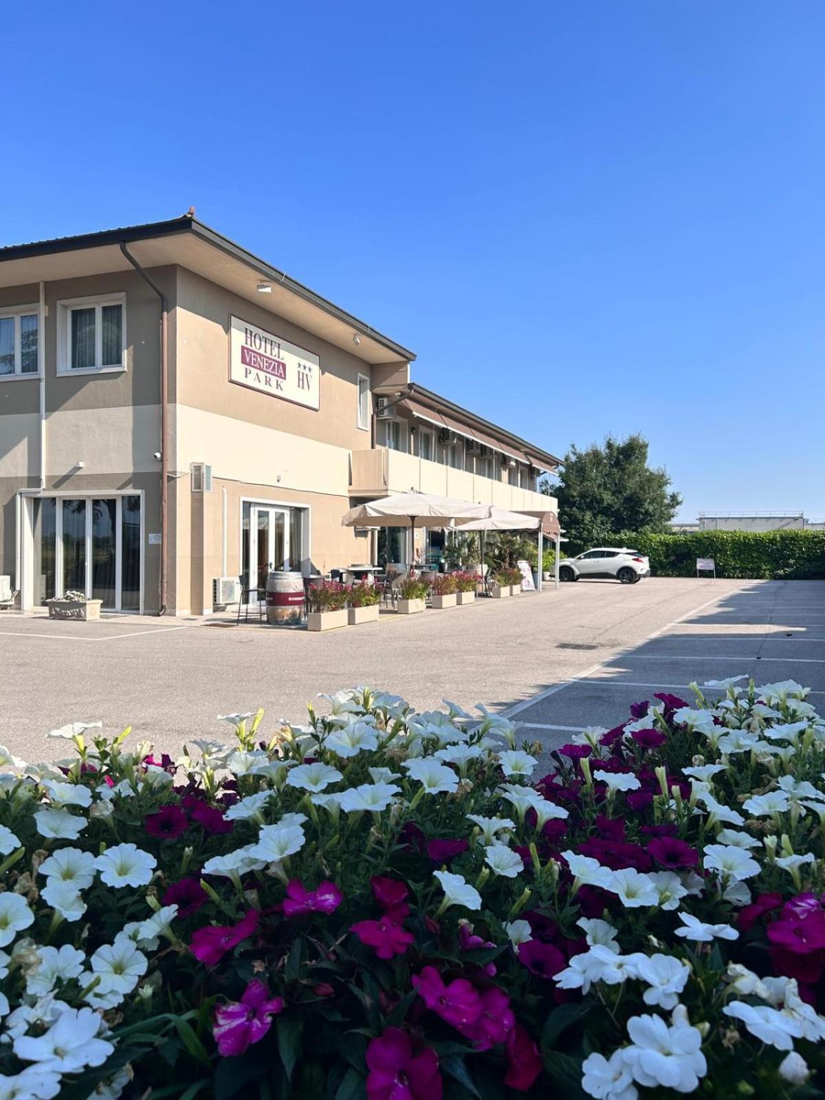 קסטלנואובו דל גארדה Hotel Venezia Park - Enjoy Holiday מראה חיצוני תמונה