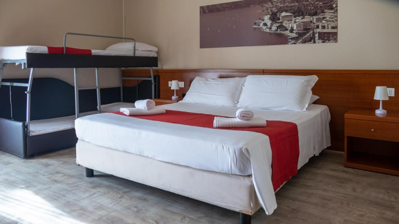 קסטלנואובו דל גארדה Hotel Venezia Park - Enjoy Holiday מראה חיצוני תמונה