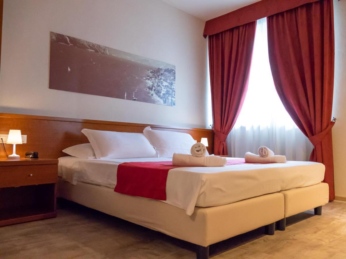 קסטלנואובו דל גארדה Hotel Venezia Park - Enjoy Holiday מראה חיצוני תמונה